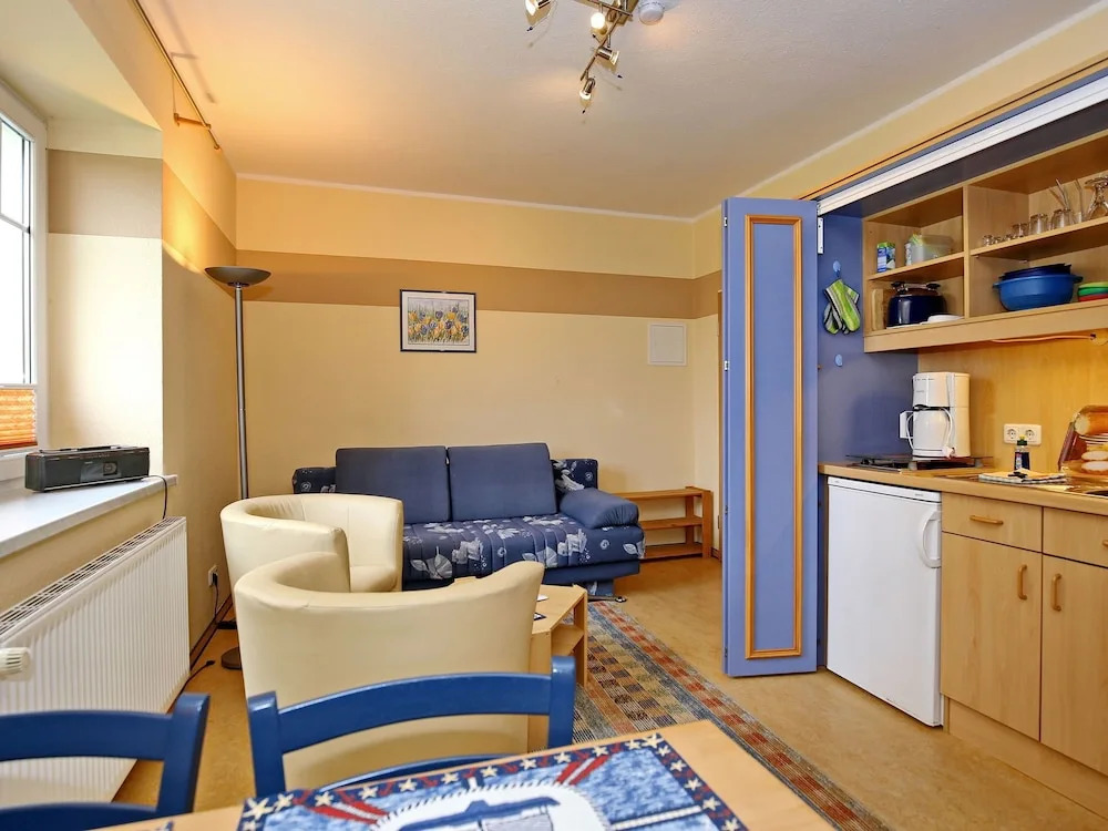 Comfy Apartment in Kühlungsborn near Town Center