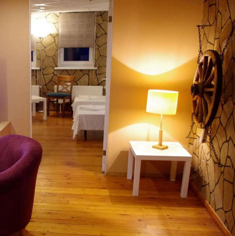Villand Hotel with Free Private Parking and Self Check In