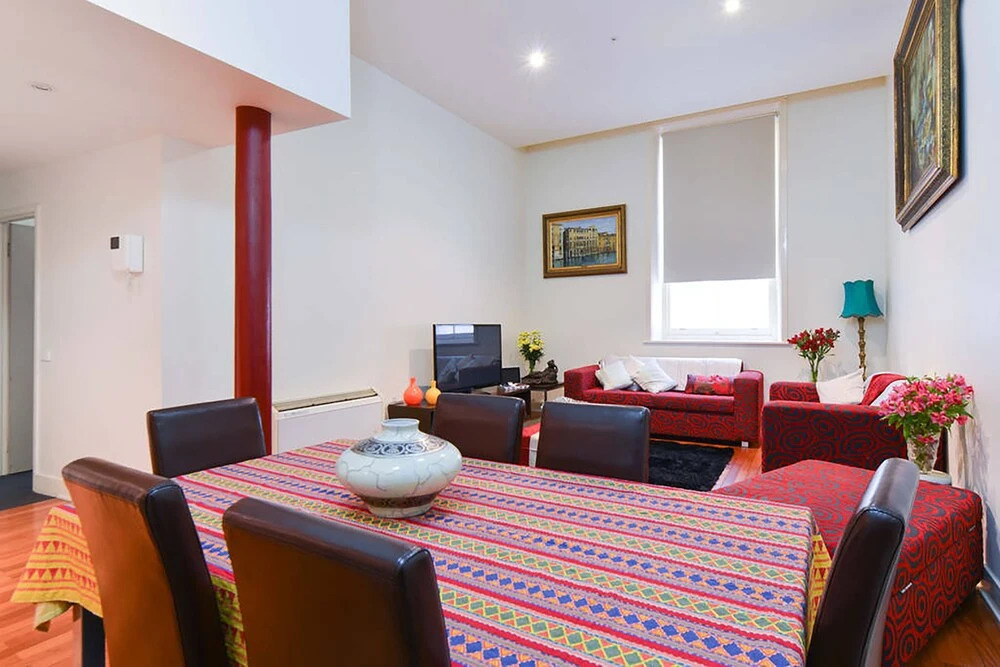 Corporate Stayz at Little Collins