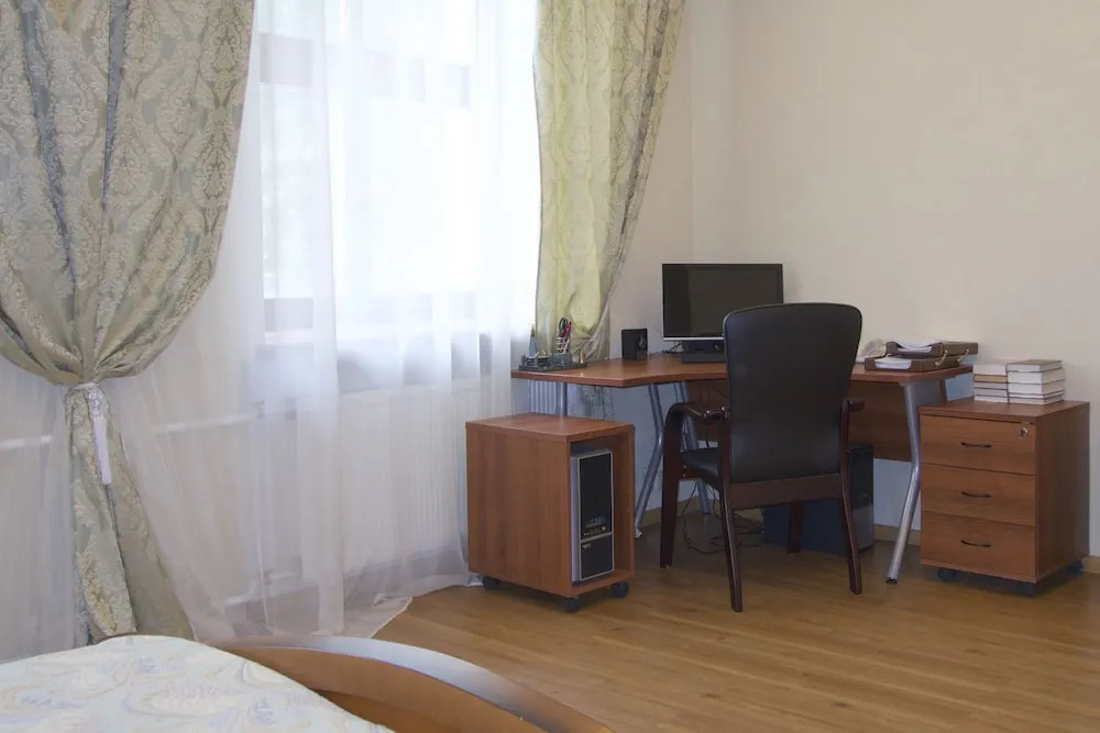 LUXKV Apartment on Panfilovskiy 3