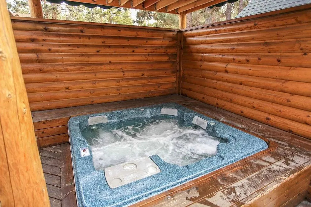 Bears R Us by Big Bear Cool Cabins