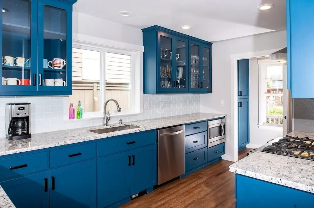 Beach Time 3 Br Home by RedAwning