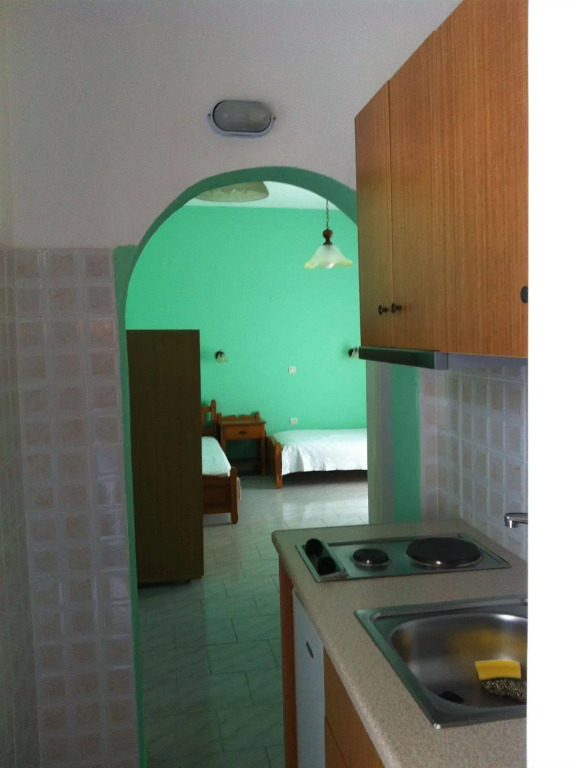 Free Sun Rooms and Apartments