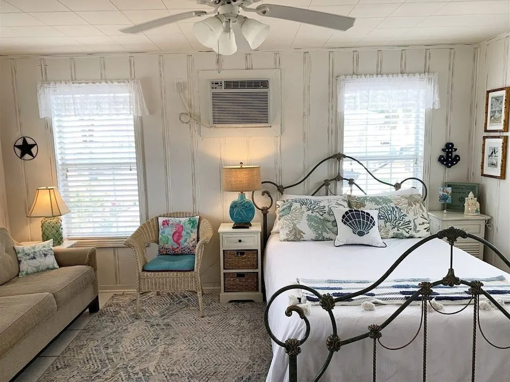 Little Bay Club by Miss Kitty’s
