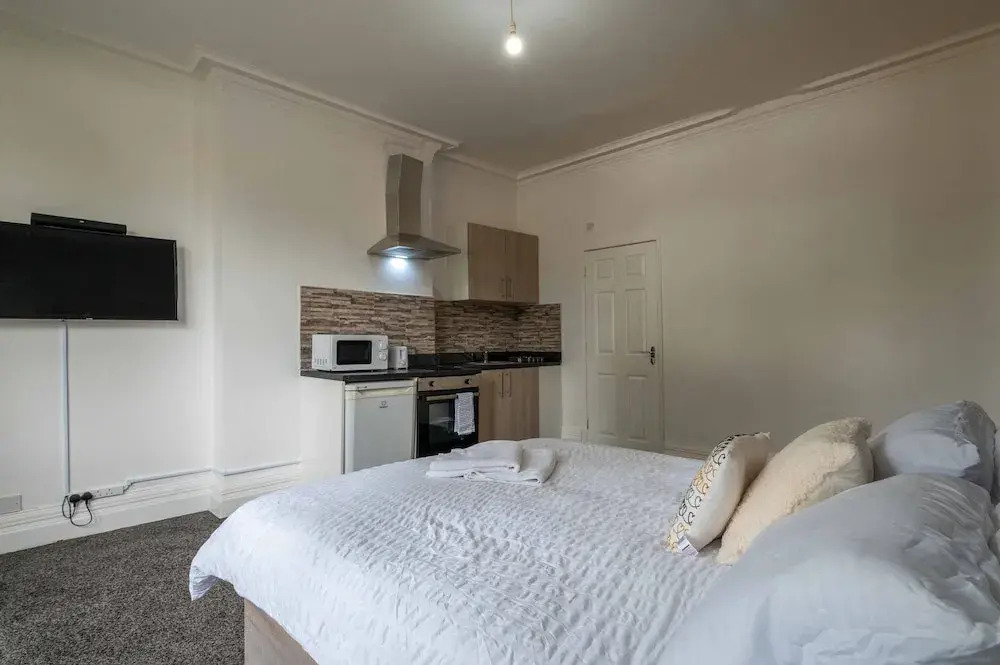 Inviting 1-bed Studio2 in Coventry