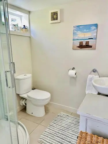 Whitby Studio - Mairangi Bay Beach