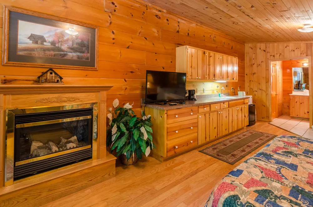 Highland Hills Motel & Cabins