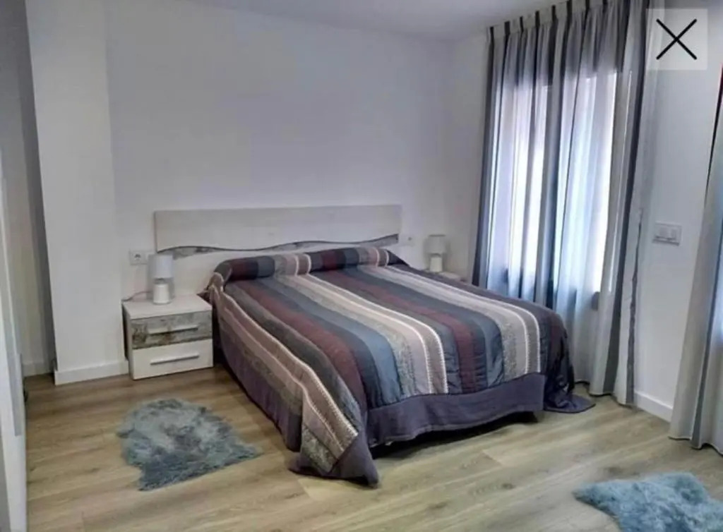 Apartamento totalmente reformado en 1ª linea