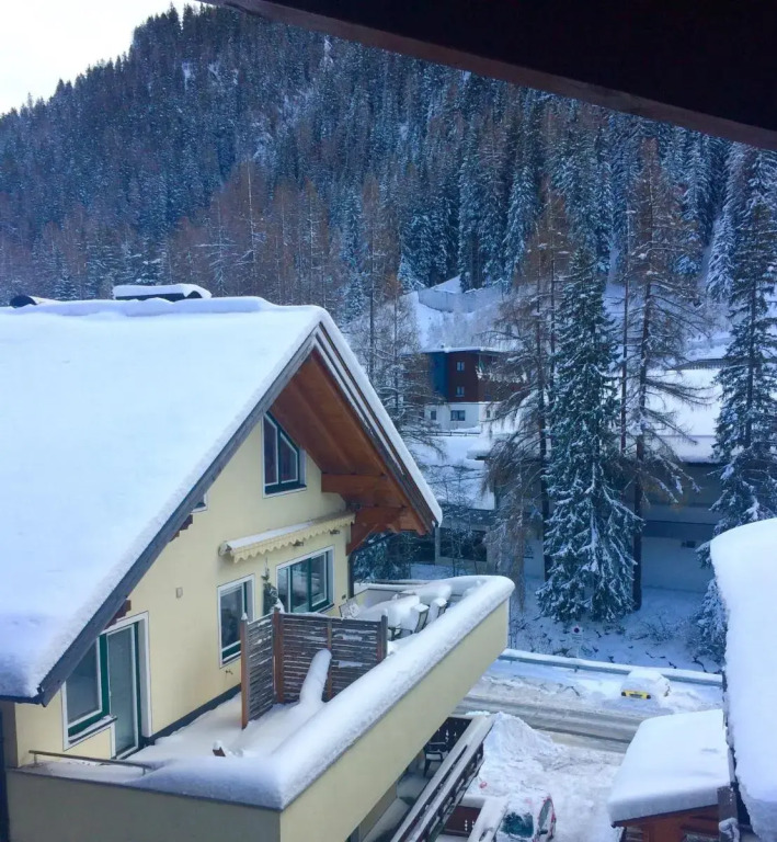 St Anton ski apartments