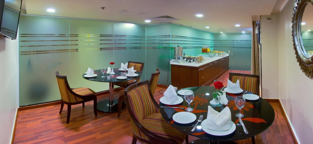 Mena Hotel Nasiriah Riyadh