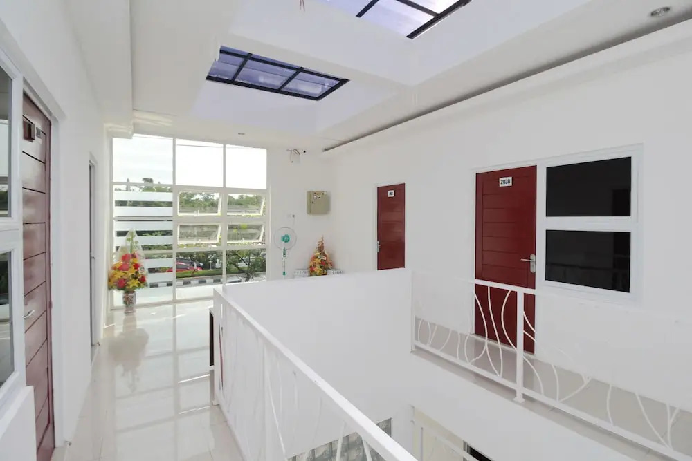 Airy Bandara Ahmad Yani WR Supratman 388 Semarang