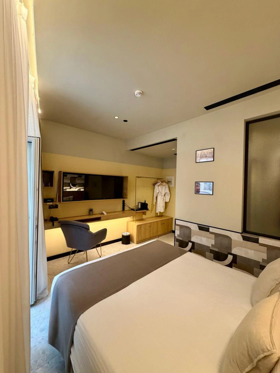 Metis Urbane Living Spaces