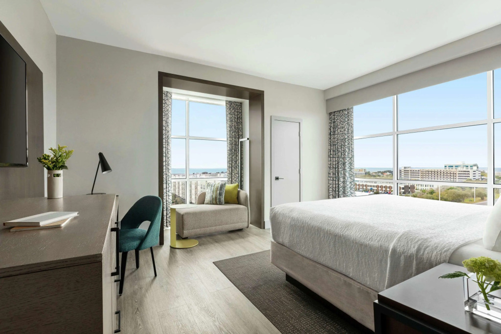 Hotel Alba Tampa, Tapestry Collection By Hilton