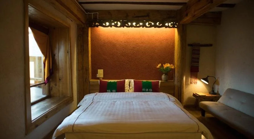 Courtyard Shangri-la 藏舍小院