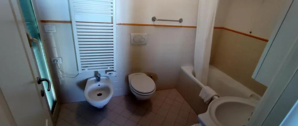 Carlo's BA27 - Sanremo Attico Cielo Mare -