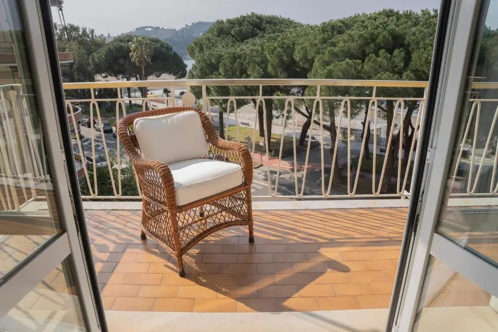 024 - Casa LUSSUOSA Vista Mare ad un passo dalla SPIAGGIA, CENTRO CITTA'
