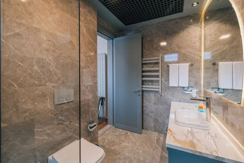 VE Hotels Adakale
