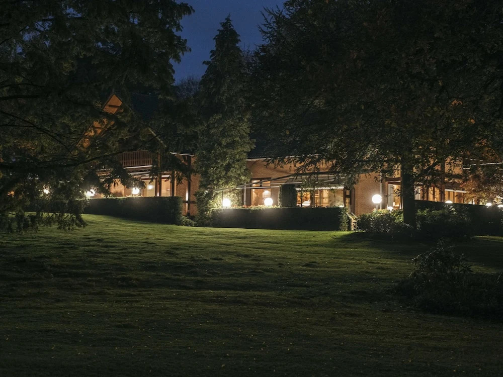 Unique & Modern Constructed Villa in Apeldoorn With Jacuzzi