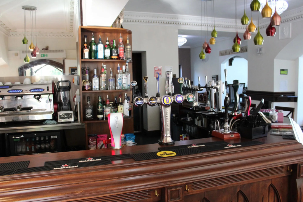 Rampant Lion Hotel