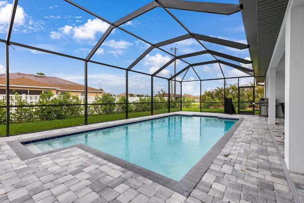 BRAND NEW - Heated Pool & Modern Upgrades! - Villa Moonlight Breeze - Roelens Vacations