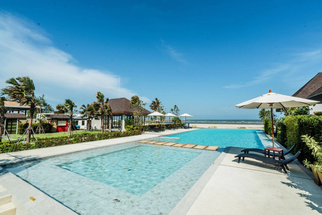 Triple Tree Beach Resort