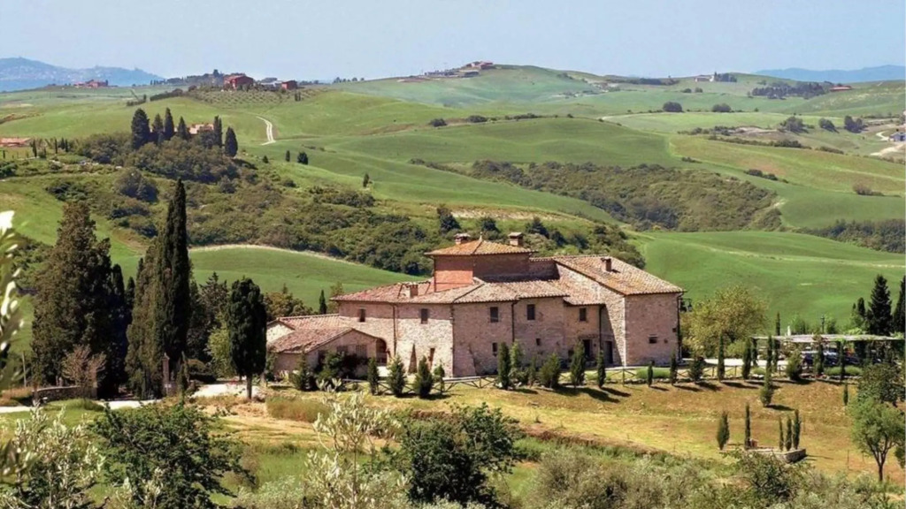 Imposing Villa With 5 Apartments Ideal for Groups Pool -aia Vecchia