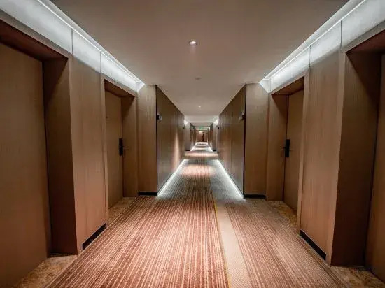 Wassim Hotel (Chengdu Happy Valley Jinfu Subway Station)