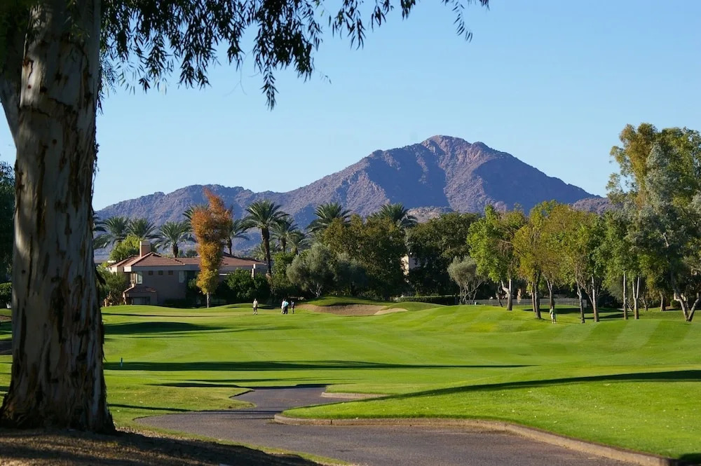 Scottsdale Miller 2 Bedroom Condo by RedAwning
