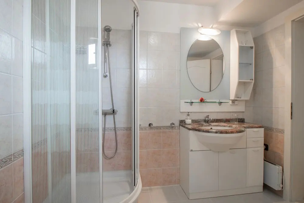 FM Deluxe 1-BDR Apartment - La Primavera