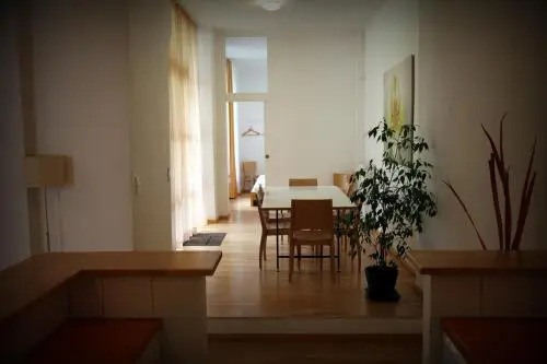 Hotel 26