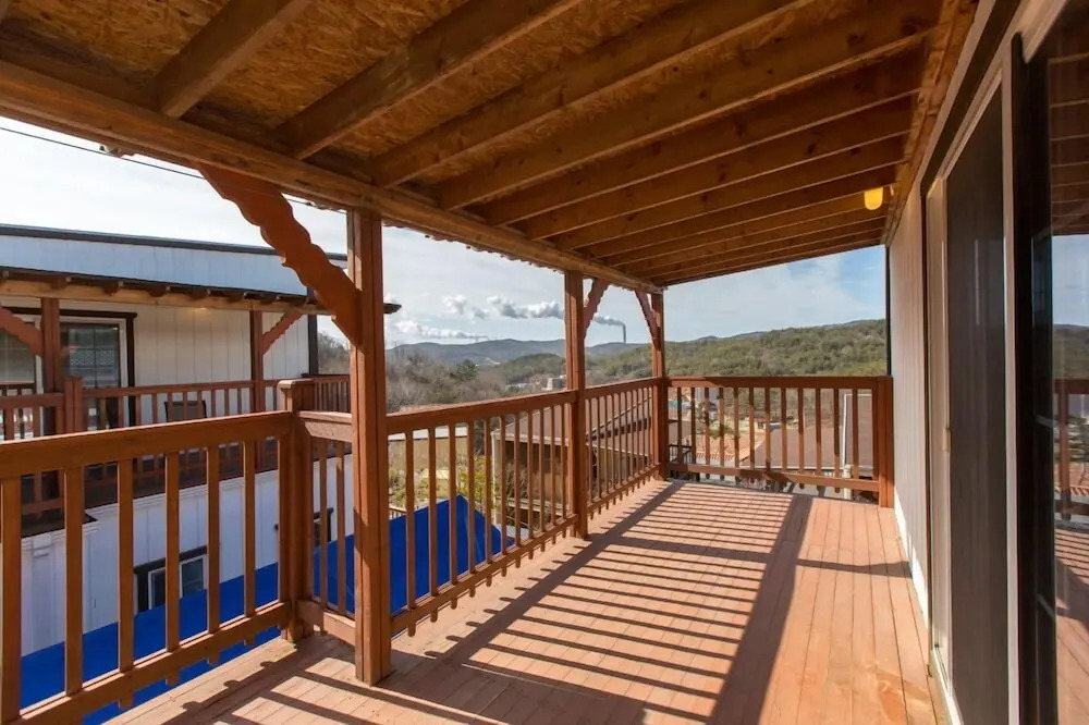 Daebudo (Yeongheungdo) Sunrise Pension