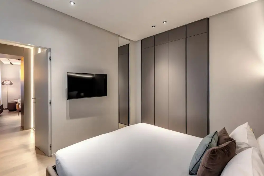 Modern Luxe