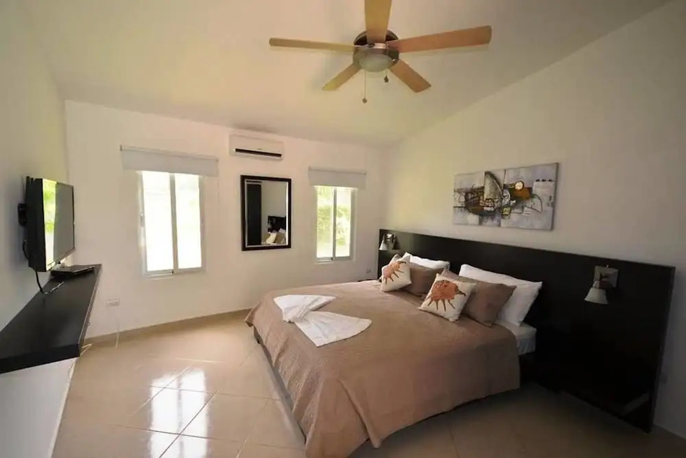 Specially Design 6 Bedroom Villa With King Beds