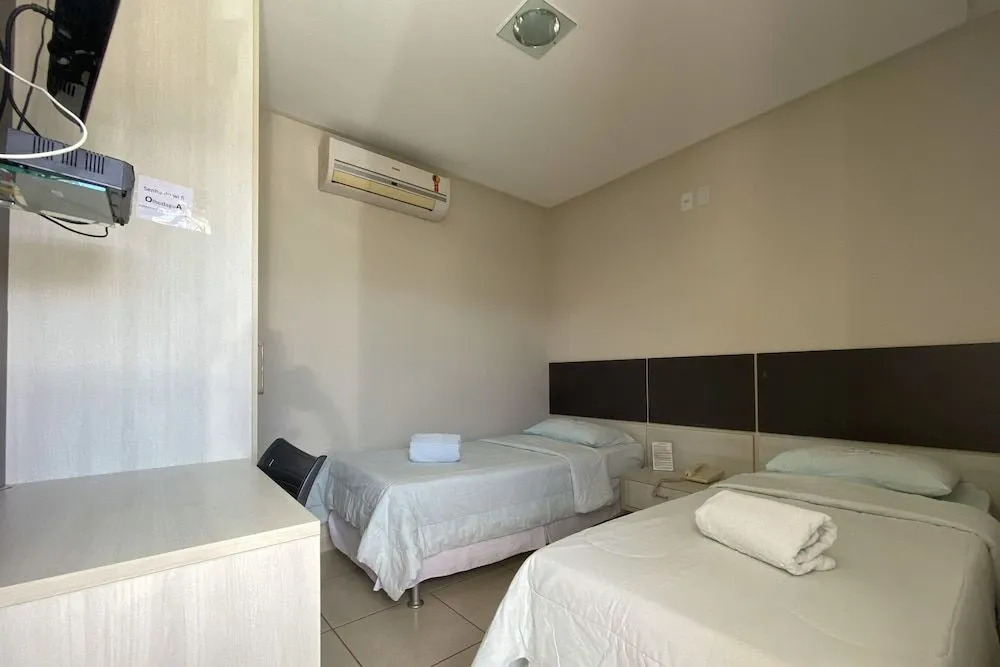 OYO Hotel Olho D'Água dos Bredos