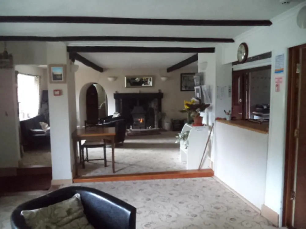 Lodgehill Hotel