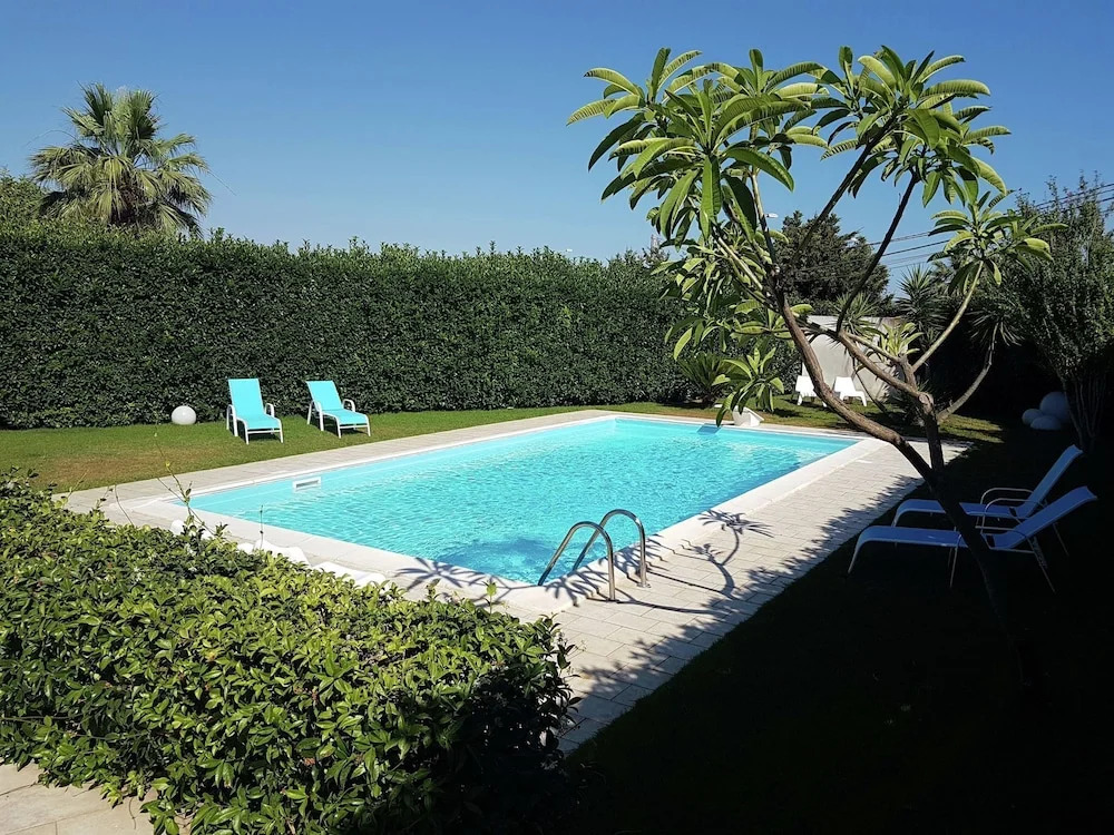 Luxurious Villa with Private Pool in Scicli Italy