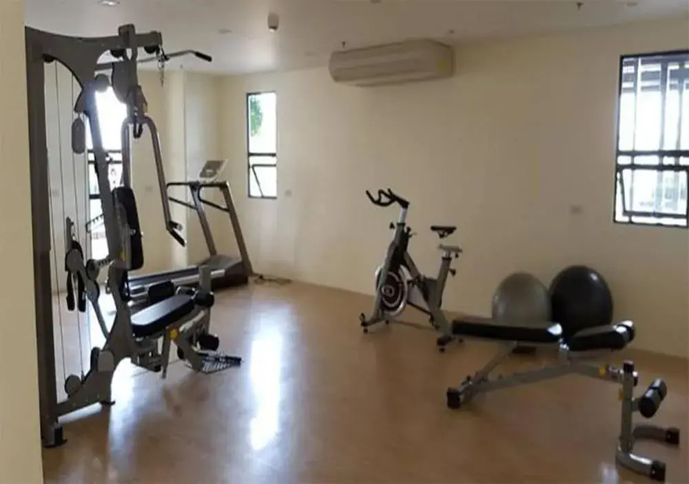 Mabolo Garden Flat by SDC