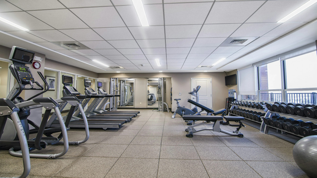 Staybridge Suites Marquette by IHG
