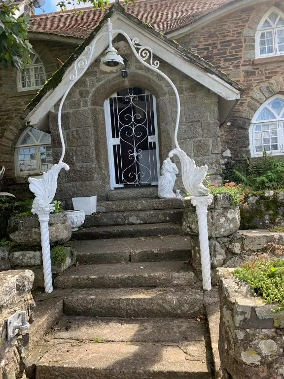 Cobweb Hall