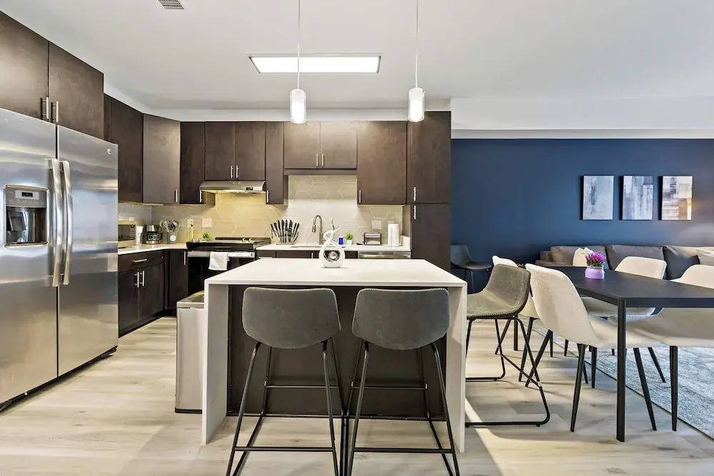 ROVE LIVING/KB - Midtown205