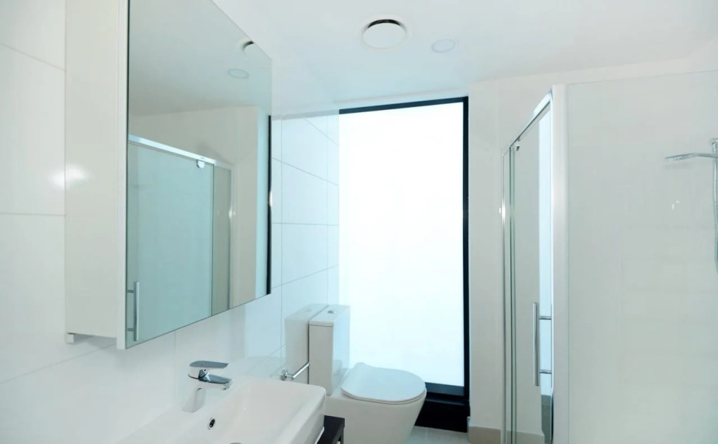 Everest Serviced Apartments on Albert