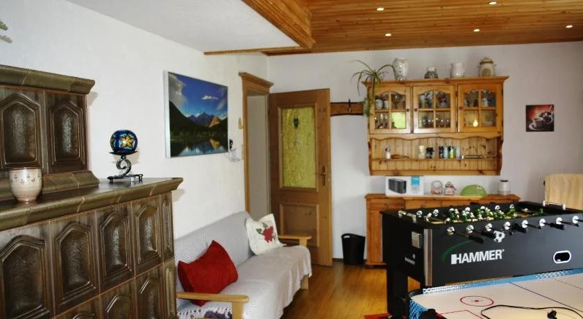 Ferienwohnung am Krausberghof mit Balkon und Parkplatz, 6 Fahrminuten zur Alpentherme Gastein und zur Schlossalmbahn