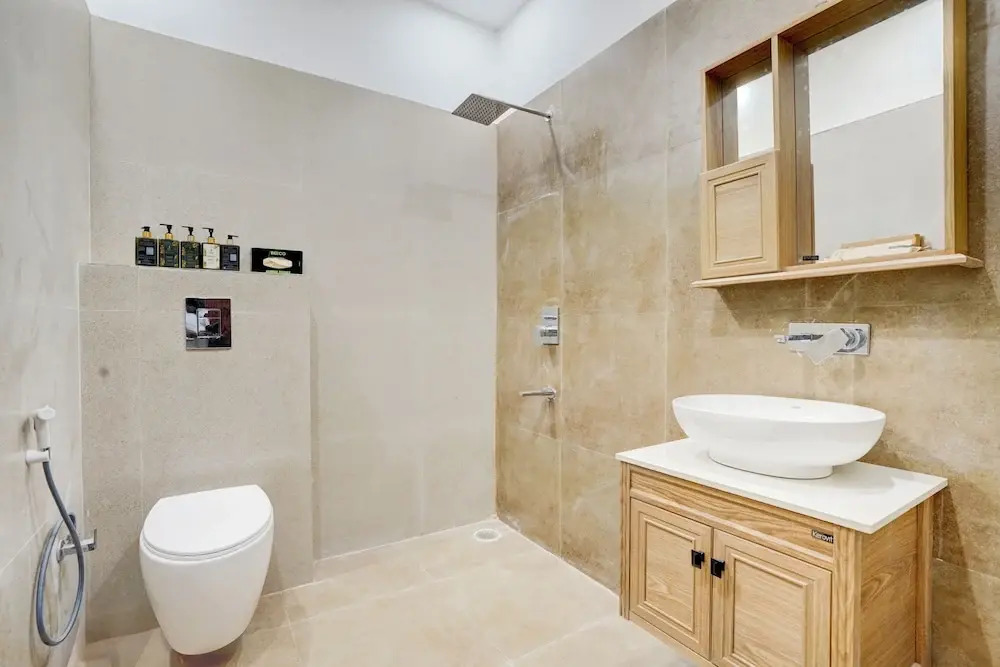 Alaya Stays Fortezza | Pet-friendly 6-BHK Farmhouse With Private Pool