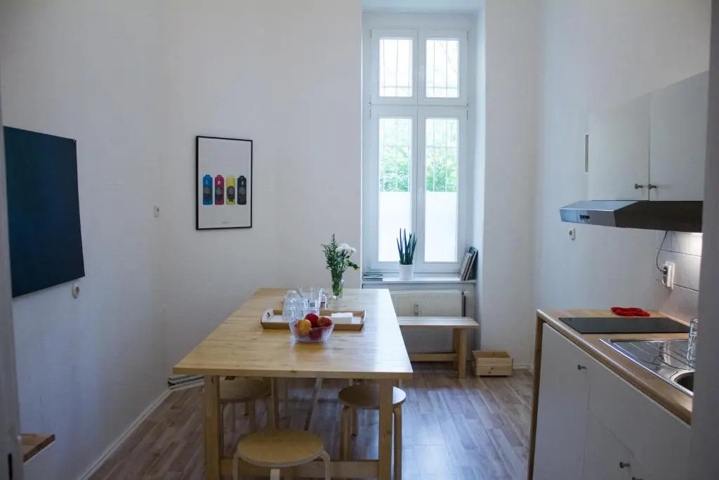 Central , 3 Rooms in Frankfurter Tor