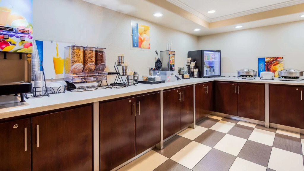 SureStay by Best Western Lakeview