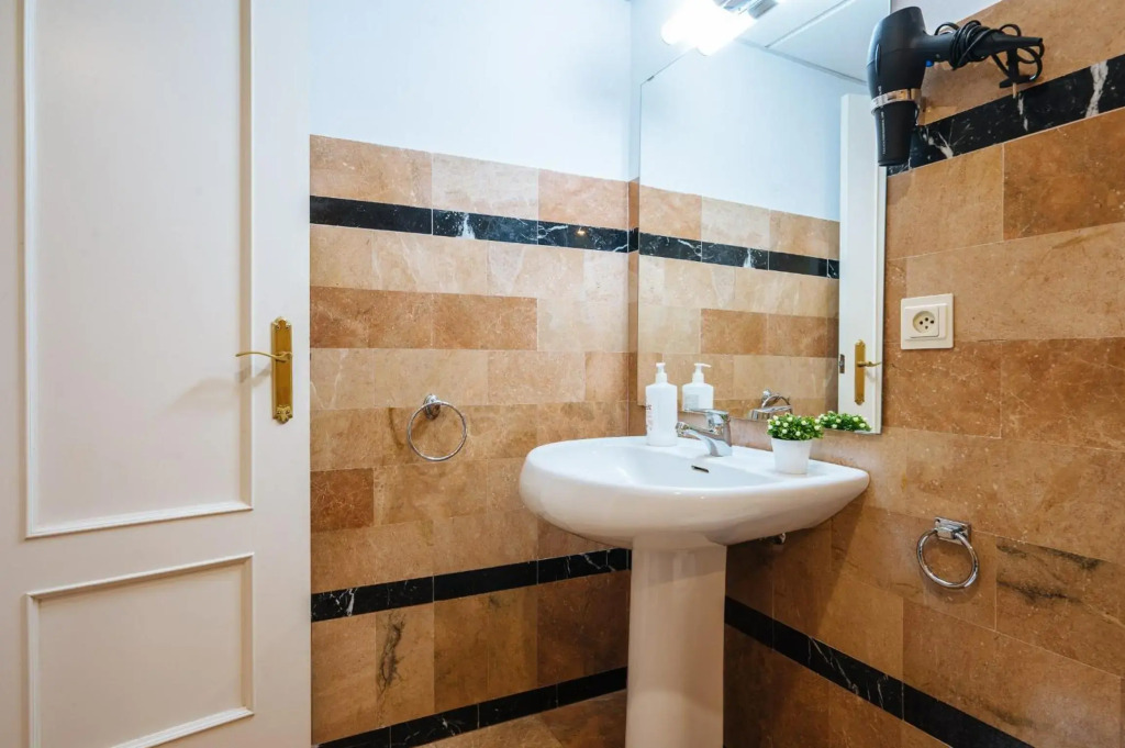 Novalia Home Suite 14