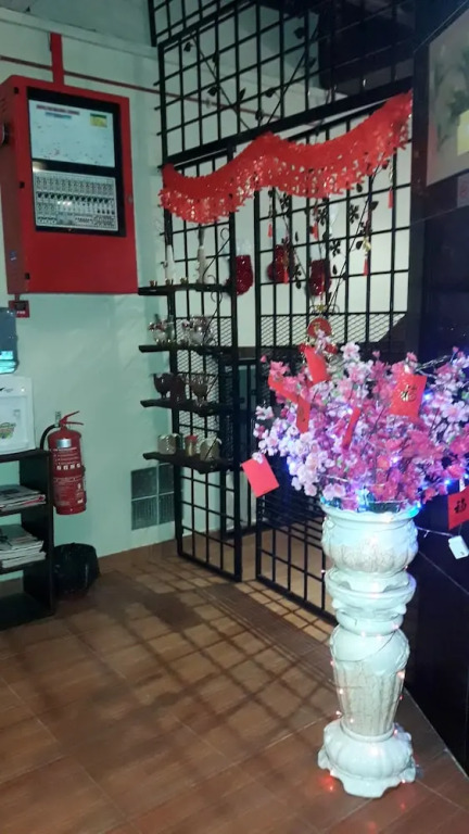 Hotel O Night Queen salak Tinggi