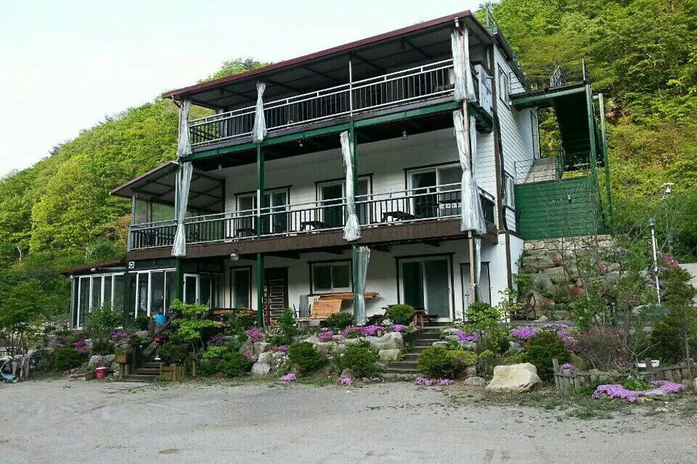Laon Pension