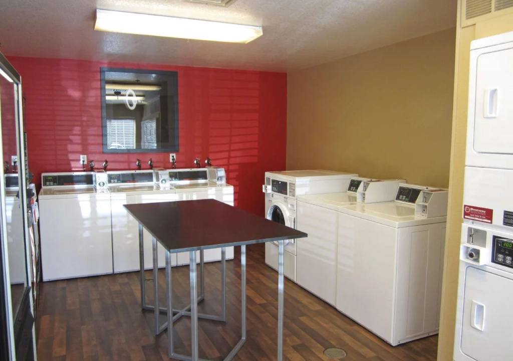 Extended Stay America Suites - Los Angeles - LAX Airport - El Segundo