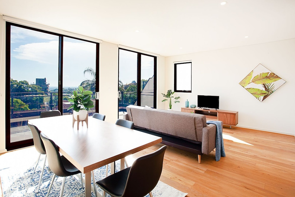 Kula North Sydney